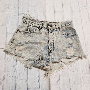 VINTAGE ORANGE TAB Distressed ACID WASH Levi’s Shorts